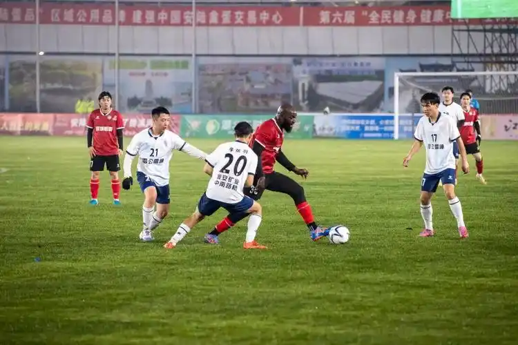 世俱杯：拜仁慕尼黑 VS 帕尔梅拉斯